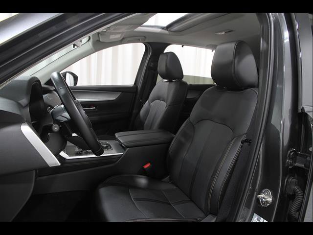 Certified 2024 MAZDA CX-90 3.3 Turbo w/ Preferred Plus AWD/4WD image 5