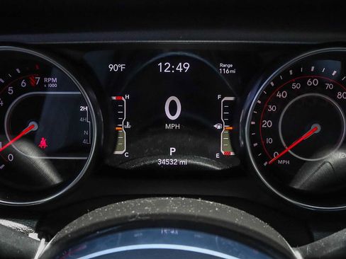 Used 2021 Jeep Gladiator Mojave AWD/4WD image 29