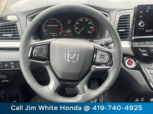New 2026 Honda Odyssey Touring image 14