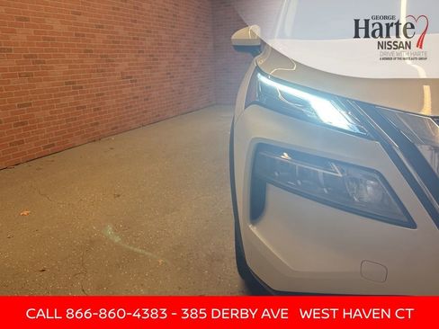 Certified 2023 Nissan Rogue SV image 37