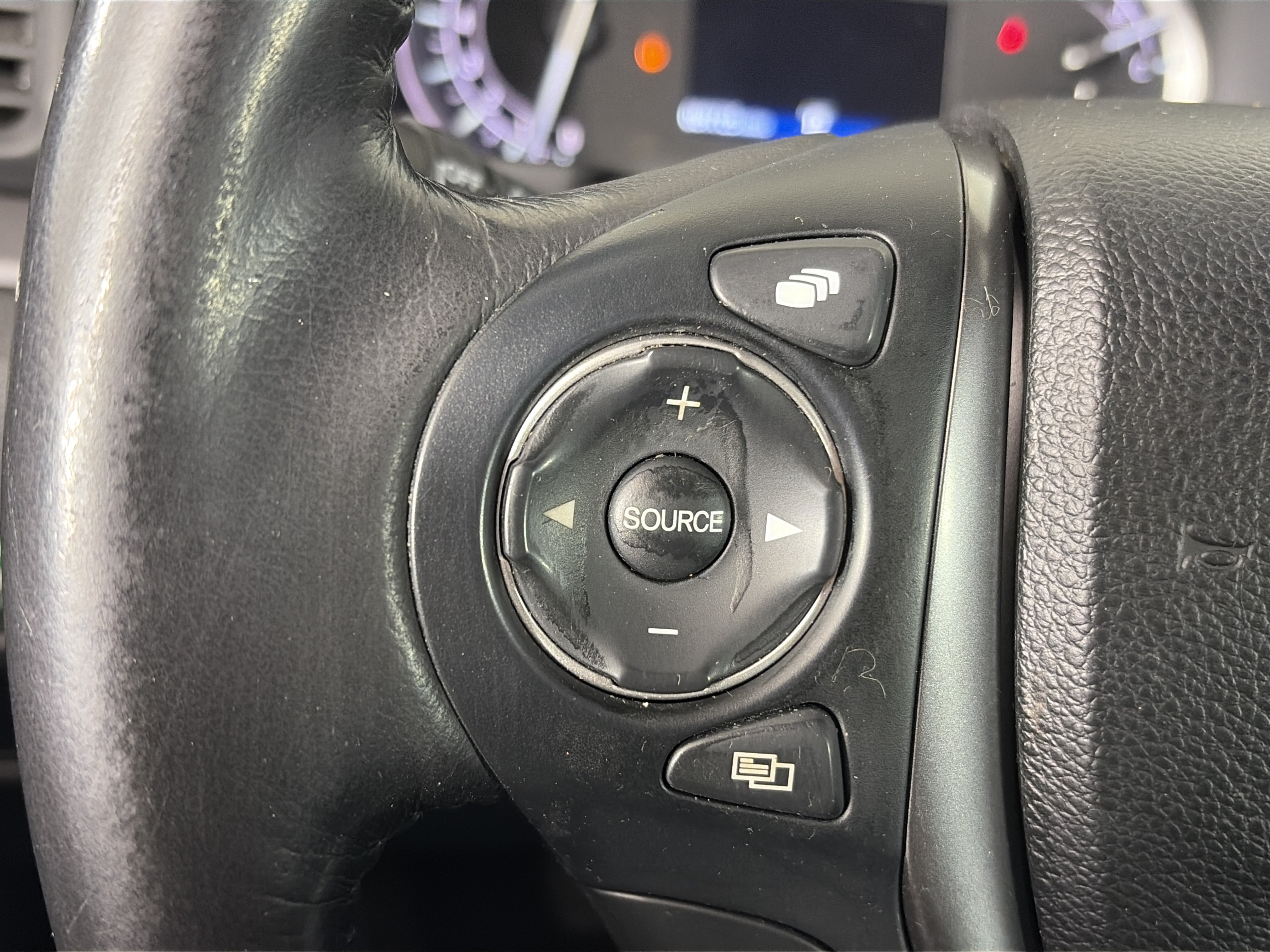 Used 2018 Honda Pilot EX-L image 35