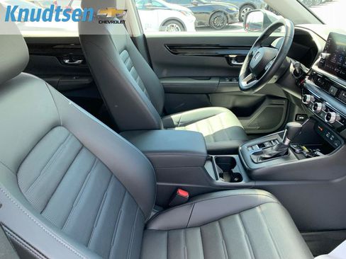 Used 2025 Honda CR-V EX-L image 11