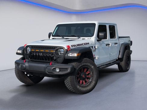 Used 2021 Jeep Gladiator Rubicon AWD/4WD image 2