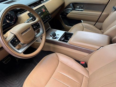 Used 2024 Land Rover Range Rover Long Wheelbase Autobiography AWD/4WD image 12