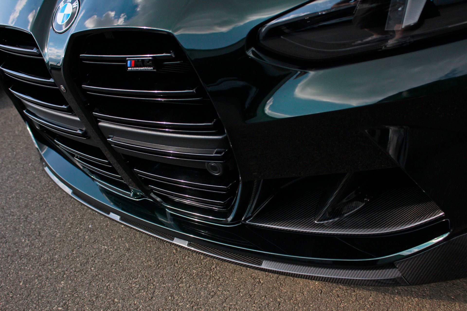 Used 2026 BMW M4 Competition w/ M Carbon Exterior Package RWD image 8