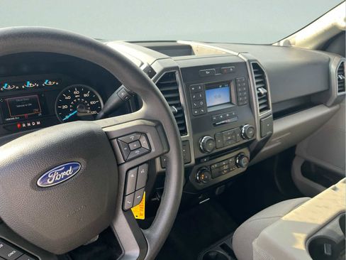 Used 2018 Ford F150 XLT w/ XTR Package image 23