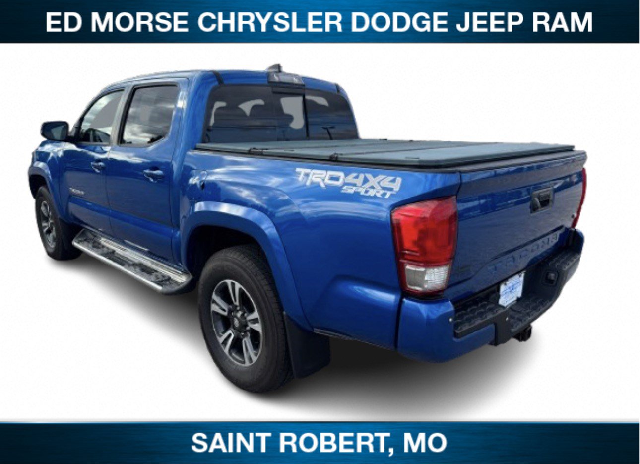 Used 2017 Toyota Tacoma TRD Sport AWD/4WD image 30