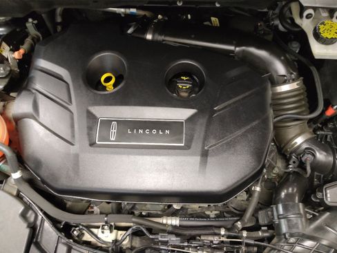 Used 2018 Lincoln MKC Reserve image 30