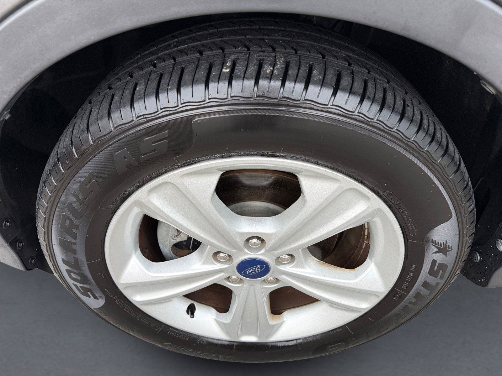 Used 2013 Ford Escape SE FWD image 9