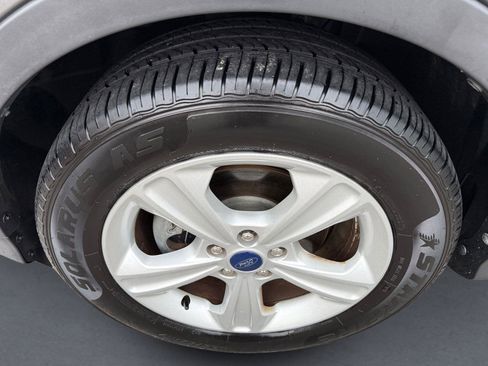 Used 2013 Ford Escape SE image 9