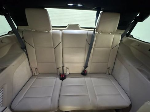 Used 2023 Cadillac Escalade Premium Luxury w/ LPO, Floor Liner Package AWD/4WD image 11