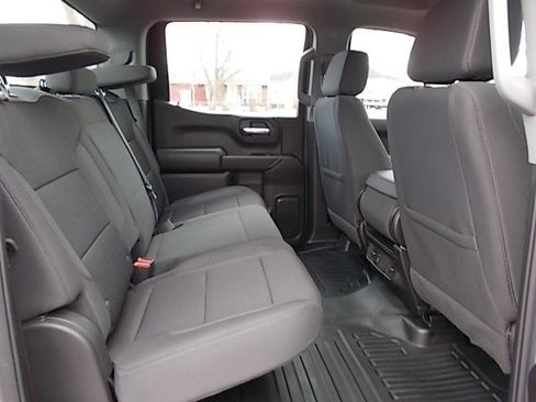 Used 2024 Chevrolet Silverado 1500 W/T w/ Z71 Off-Road Package image 22