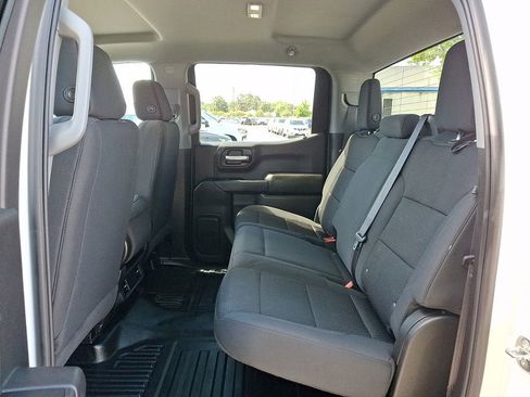 Used 2022 Chevrolet Silverado 1500 W/T w/ WT Convenience Package AWD/4WD image 11
