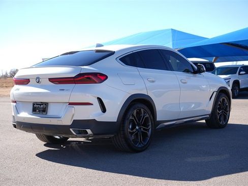 Used 2021 BMW X6 xDrive40i w/ Premium Package 3 image 4