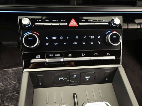 New 2026 Hyundai Santa Fe Calligraphy AWD/4WD image 19