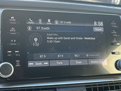 Used 2022 Honda Accord Sport image 20