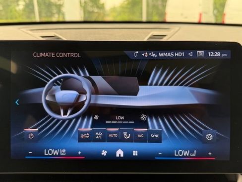 Used 2024 BMW X1 xDrive28i w/ Convenience Package AWD/4WD image 23