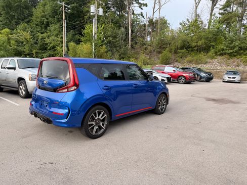Used 2020 Kia Soul GT-Line Turbo FWD image 4