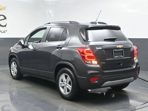 Used 2017 Chevrolet Trax LT FWD image 36