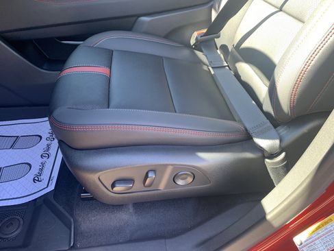New 2026 Chevrolet Traverse RS w/ LPO, Floor Liner Package image 13