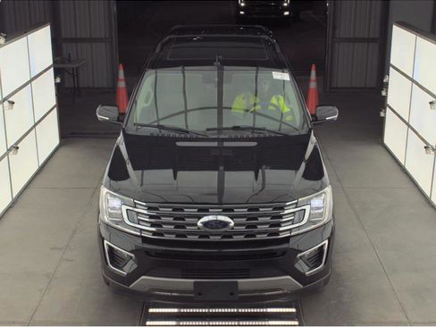 Used 2021 Ford Expedition Limited image 37