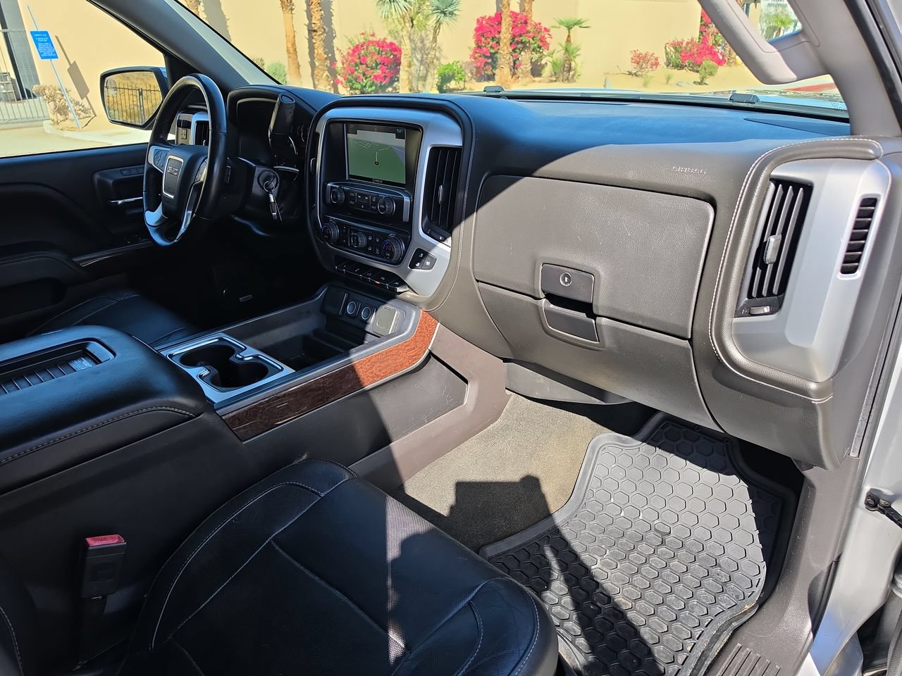Used 2017 GMC Sierra 1500 SLT AWD/4WD image 29