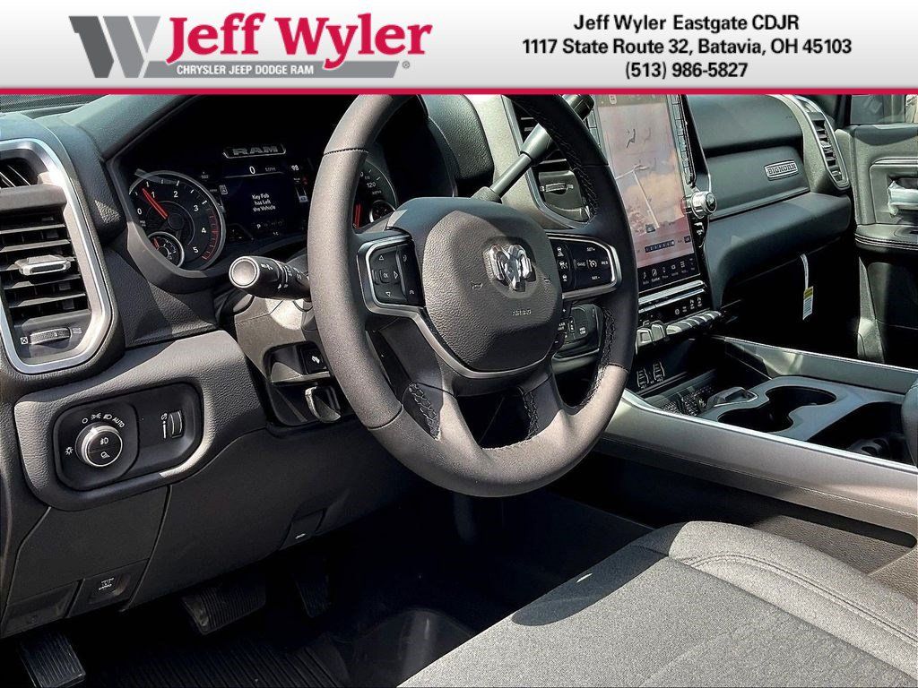 New 2026 RAM 2500 Big Horn AWD/4WD image 16