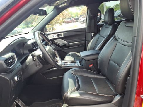 Used 2022 Ford Explorer ST w/ Equipment Group 401A AWD/4WD image 16