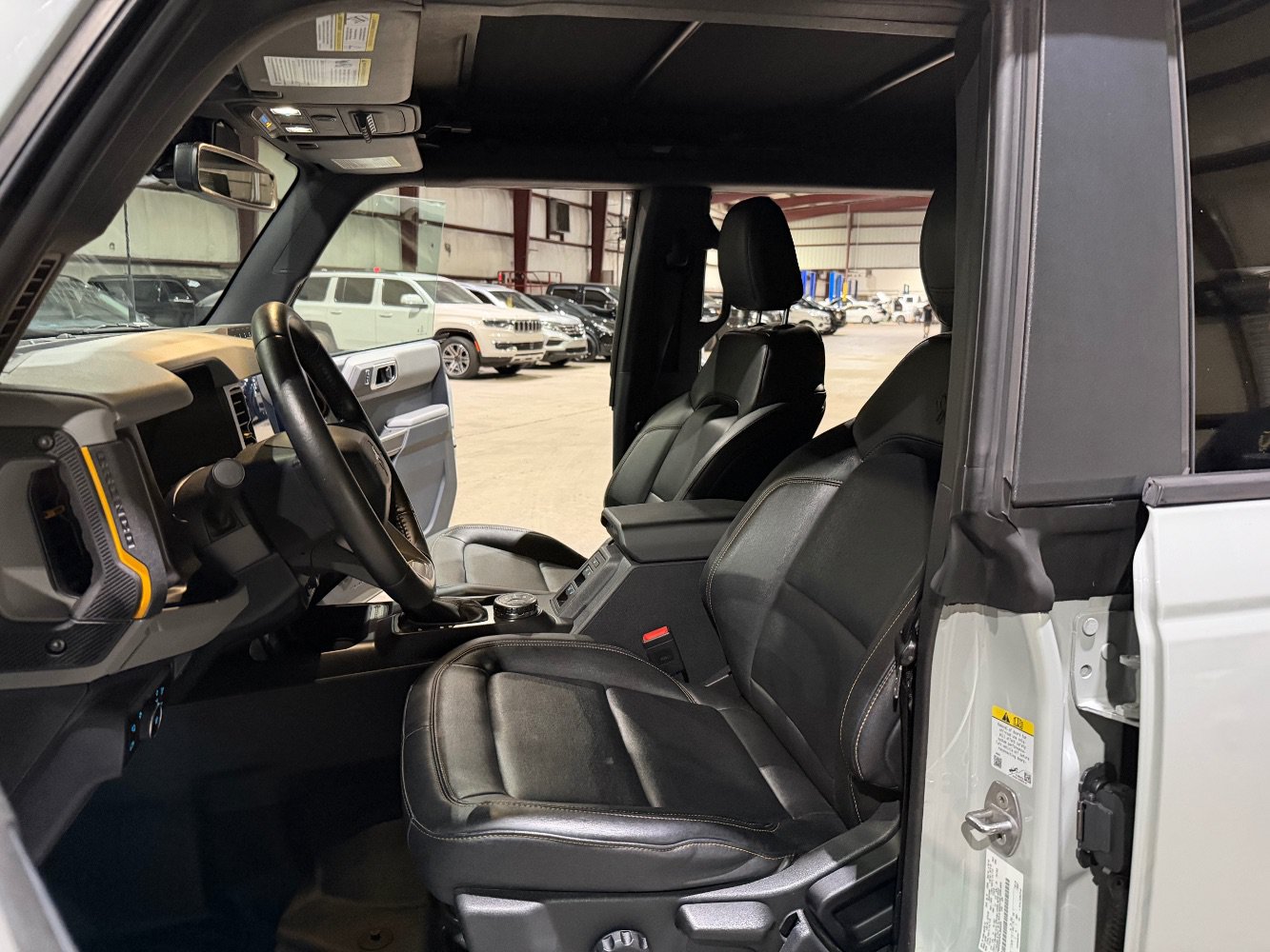 Used 2023 Ford Bronco Badlands AWD/4WD image 14