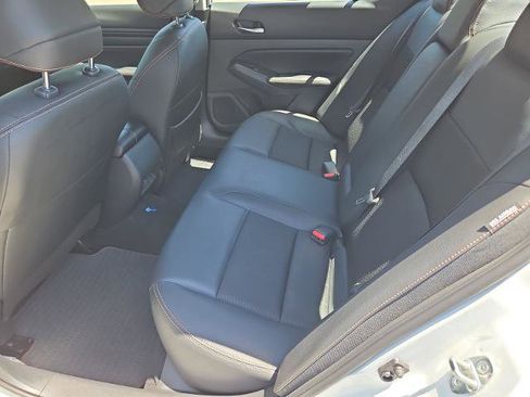 Certified 2022 Nissan Altima 2.5 SR w/ Midnight Edition Package FWD image 19