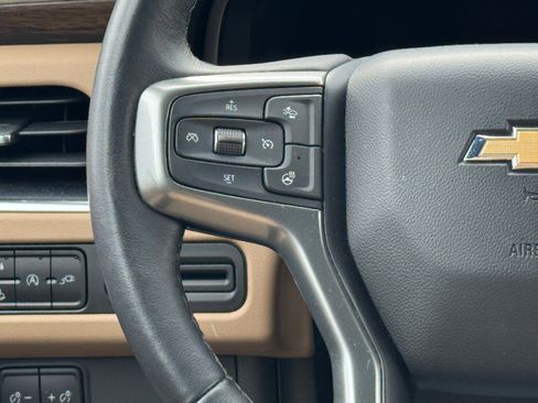 Used 2022 Chevrolet Tahoe Premier AWD/4WD image 4