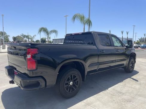 Used 2022 Chevrolet Silverado 1500 RST w/ Z71 Off-Road Package AWD/4WD image 8
