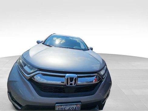 Used 2018 Honda CR-V Touring image 3