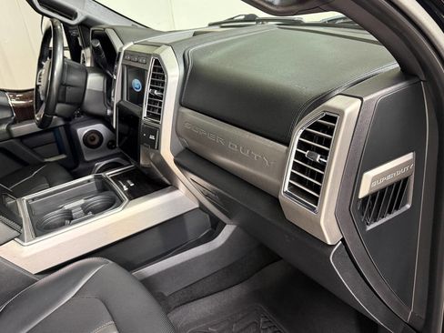 Used 2017 Ford F350 Platinum w/ Platinum Ultimate Package AWD/4WD image 38
