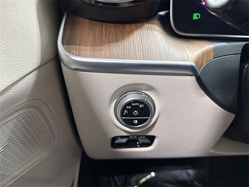 Certified 2022 Mercedes-Benz C 300 4MATIC Sedan image 16