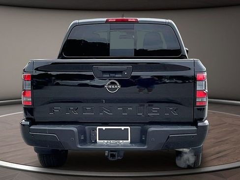 New 2026 Nissan Frontier SV RWD image 4