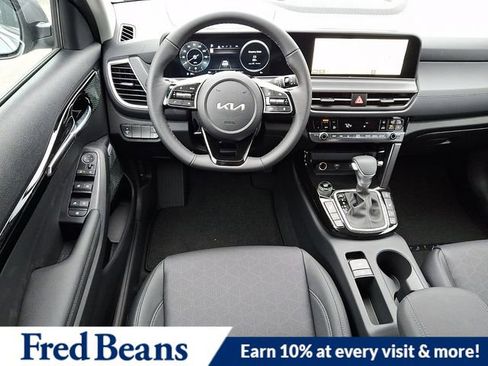 New 2026 Kia Seltos SX image 7