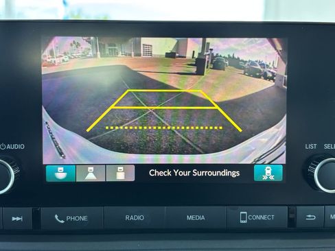 Used 2023 Honda Accord EX image 33