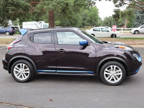 Used 2015 Nissan Juke SV AWD/4WD image 3