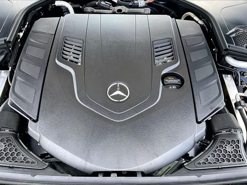 Used 2024 Mercedes-Benz S 580 4MATIC Sedan image 33