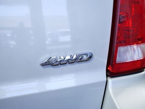 Used 2008 Ford Escape XLT image 9