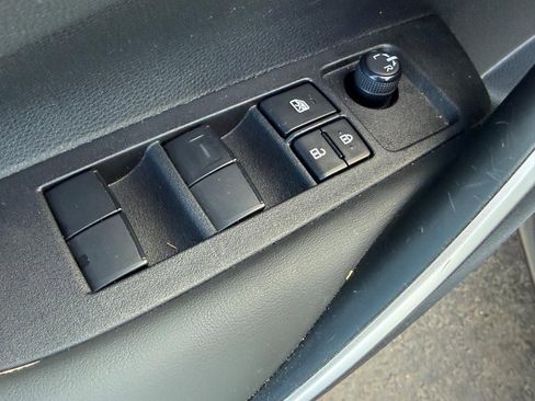 Certified 2022 Toyota Corolla SE w/ Carpet Mat Package (TMS) image 15