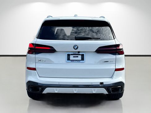 New 2026 BMW X5 xDrive50e w/ Executive Package AWD/4WD image 4