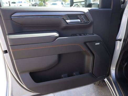New 2026 GMC Sierra 3500 AT4 w/ AT4 Premium Plus Package AWD/4WD image 10