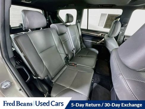 Used 2021 Lexus GX 460 Premium w/ Premium Plus Package AWD/4WD image 35