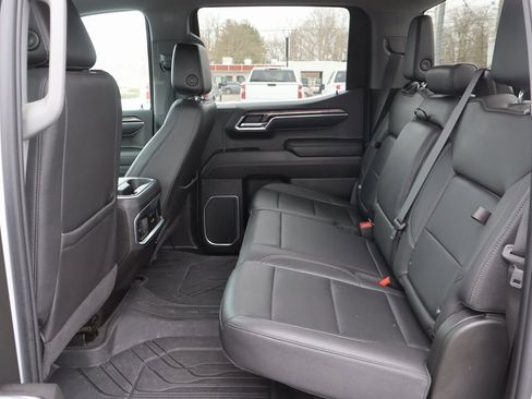 Used 2023 Chevrolet Silverado 1500 LTZ image 22