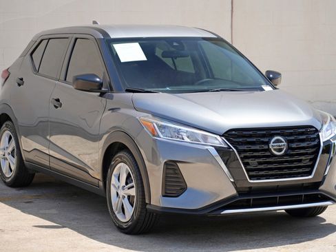 Used 2021 Nissan Kicks S FWD image 47