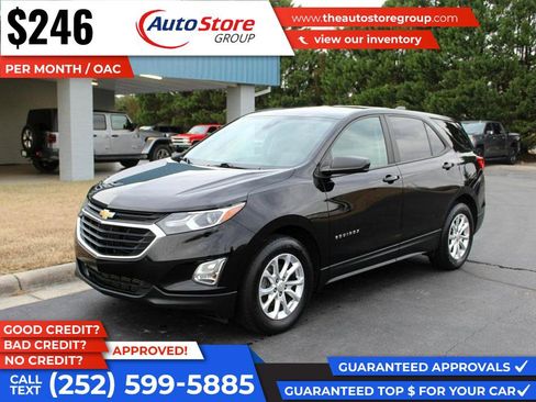 Used 2020 Chevrolet Equinox LS w/ LS Convenience Package image 2