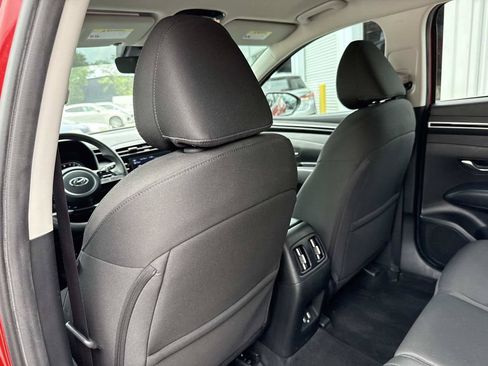 Used 2023 Hyundai Tucson SEL FWD image 13