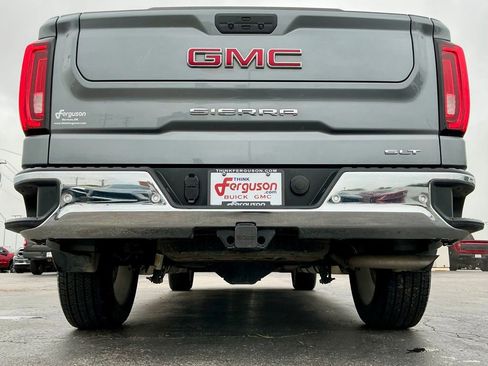 Used 2019 GMC Sierra 1500 SLT w/ SLT Premium Plus Package AWD/4WD image 19